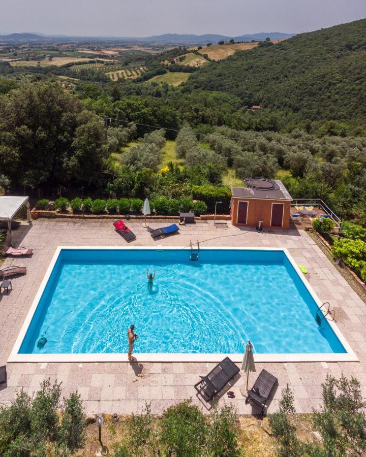 Agriturismo Pereti 罗卡蒂德里 外观 照片